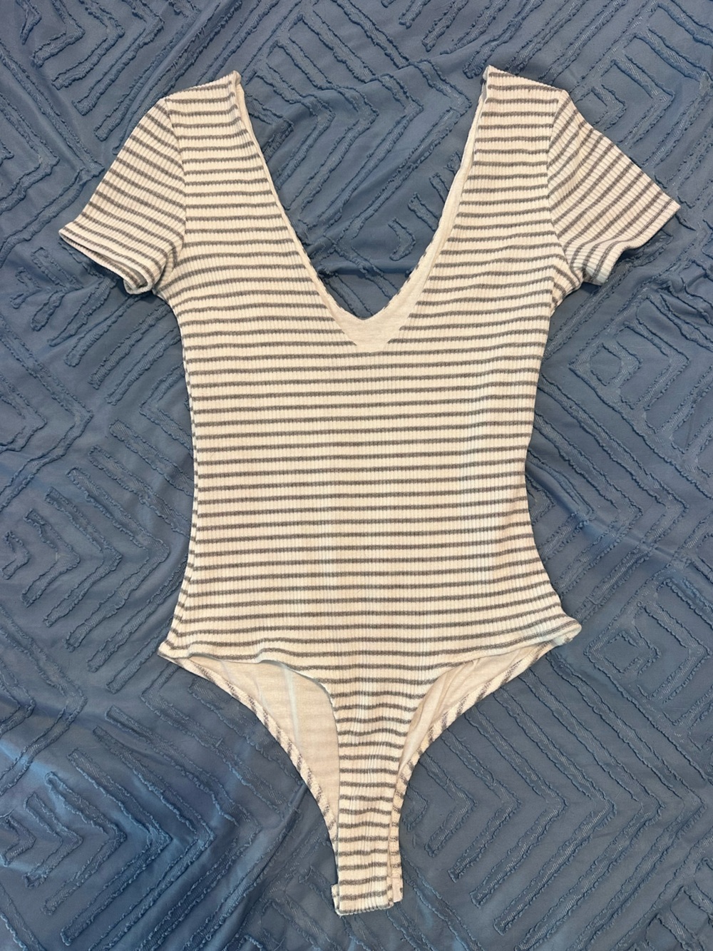 Lulu's White & Gray Striped Ribbed Bodysuit. Worn once - Picture 3 of 5